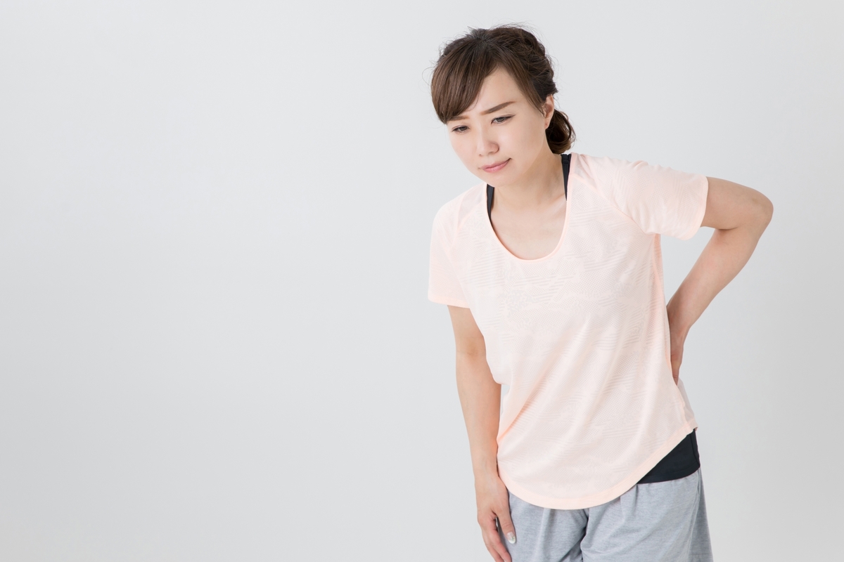 スポーツウェアの女性